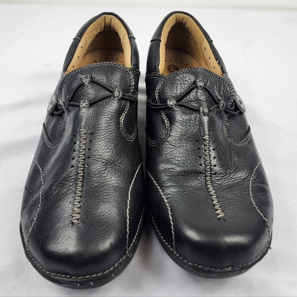 Clarks Unstructured Womens 11 W Black Leather Loafers Flats Casual Button Shoes - Picture 4 of 9